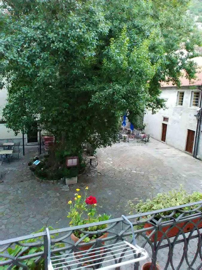 Guesthouse Nikoleta Kotor Exterior photo