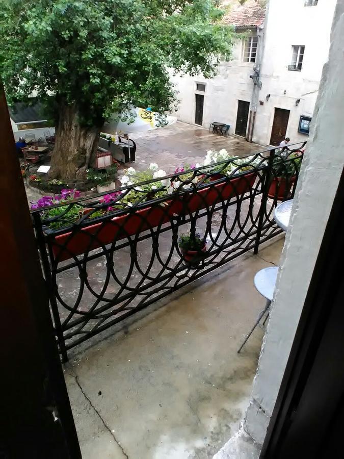 Guesthouse Nikoleta Kotor Exterior photo